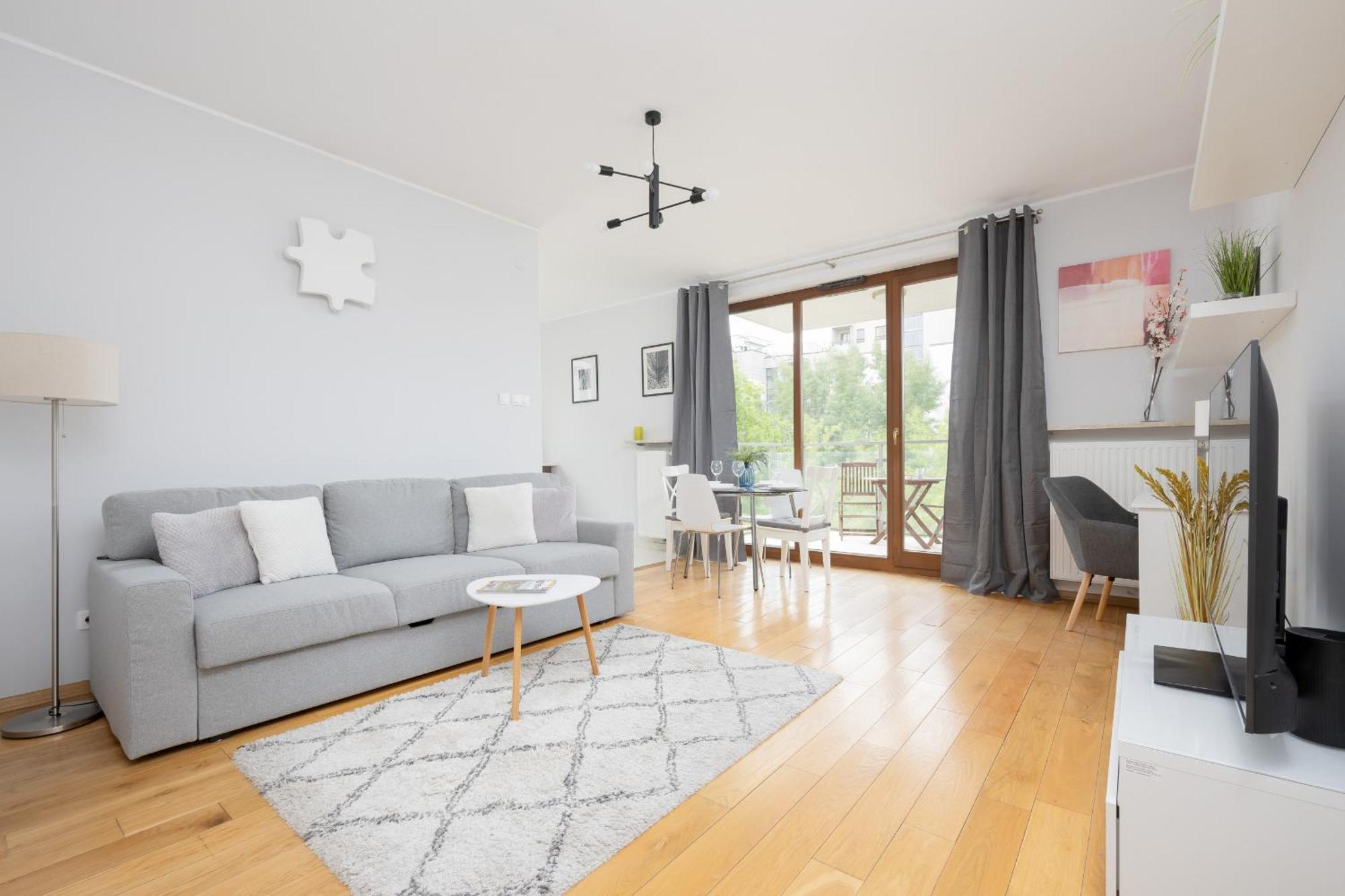 City Apartment With Parking Near Metro Mlociny By Noclegi Renters Warszawa Eksteriør billede